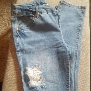 Light blue Stretch jeans . Cat and Jack